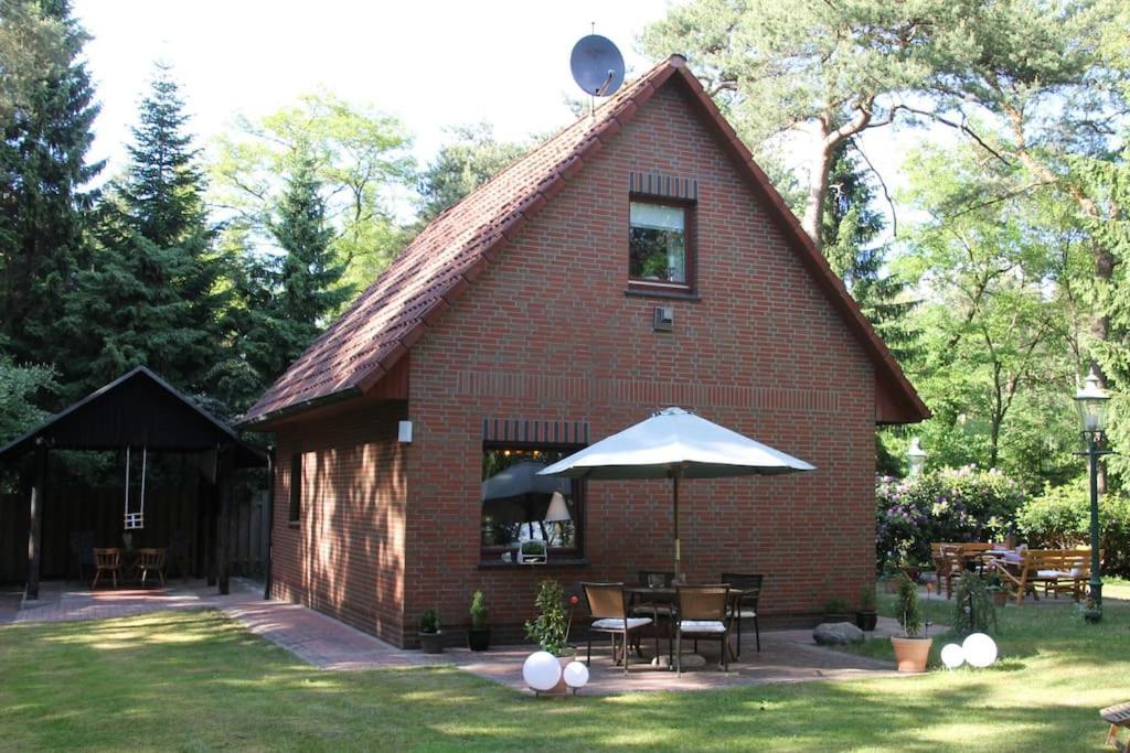 Ferienhaus Am Waldesrand Hatten Bagian luar foto