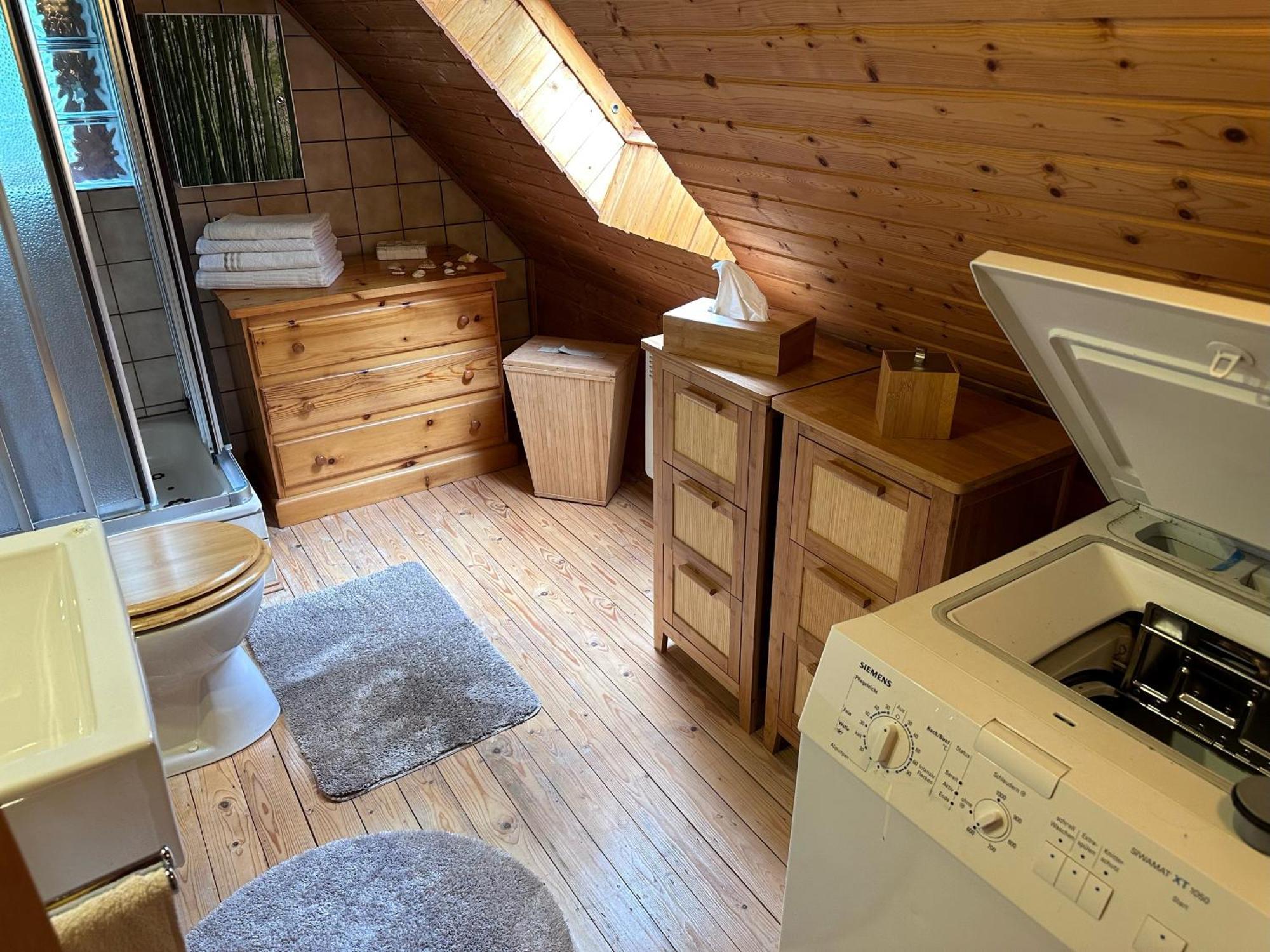 Ferienhaus Am Waldesrand Hatten Bagian luar foto